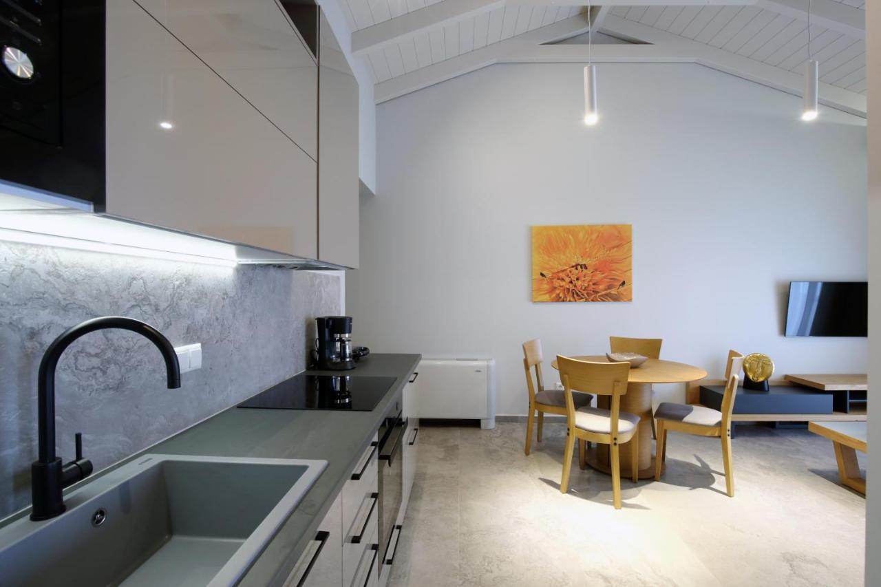 Carabella Residence Lefkada City Bagian luar foto